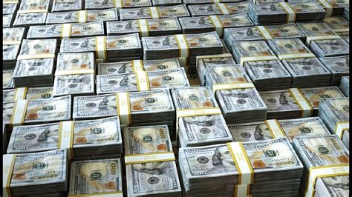 Can you start a bank with 1 million dollars?