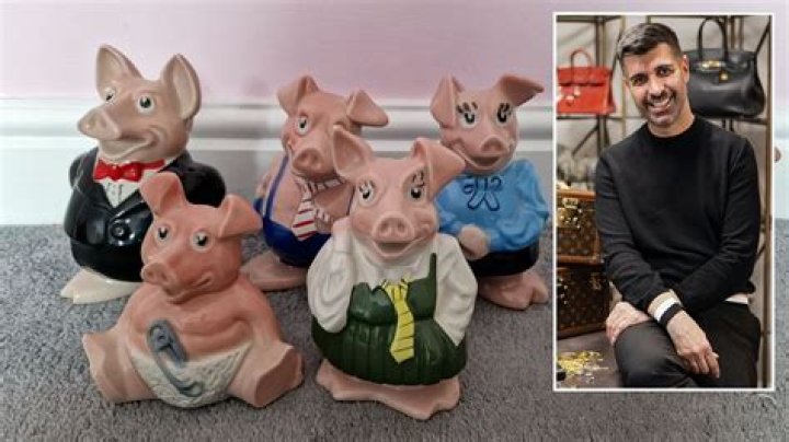 How much are the NatWest Bank pigs worth?